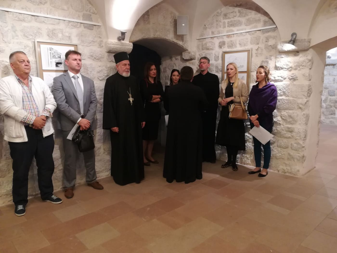 Izložba crteža „Kotorski mostovi” Veljka Mihajlovića